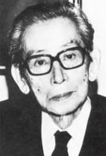 前川佐美雄さんのモノクロの肖像写真